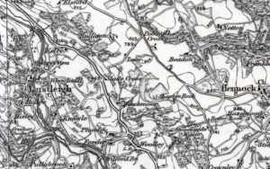 Cluttered black and white map displaying Hennock and Lustleigh close together.