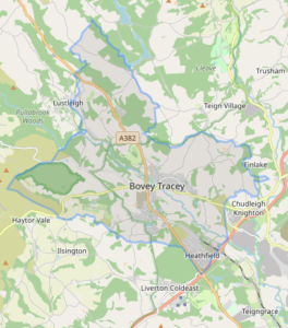 Map showing the parish boundary of Bovey Tracey.